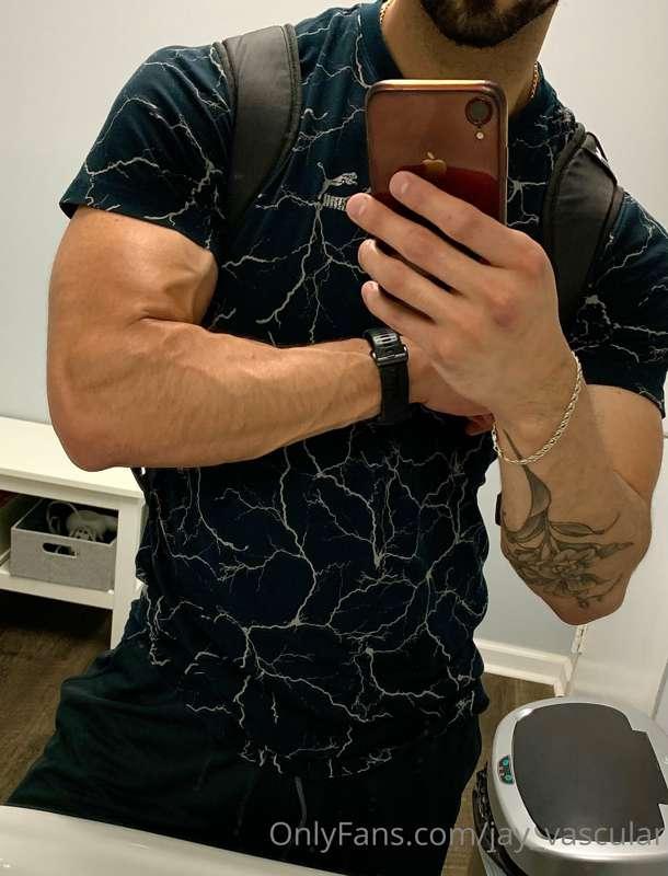 Would you let me put you through a workout? 💪🏽