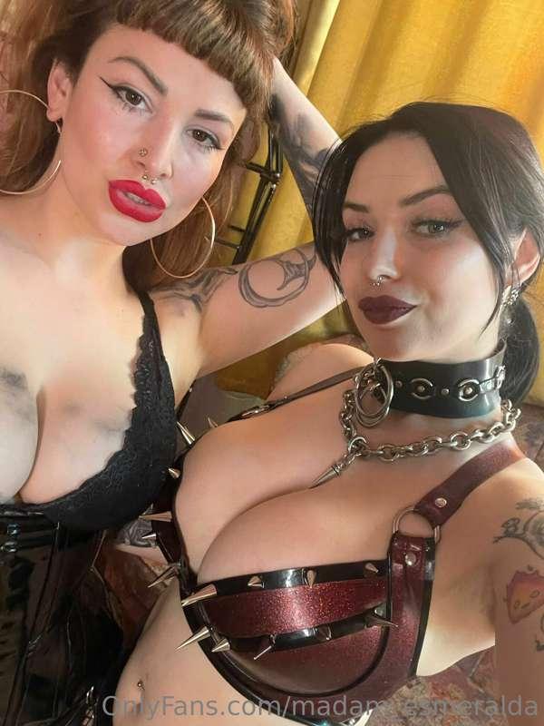 Some serious triple domme filth coming your way next week 😈👿..