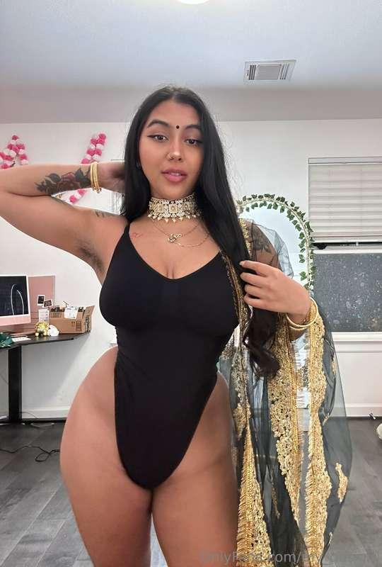 ITS MY BIRTHDAYYYYY🥰🥰🥰🥰🥰