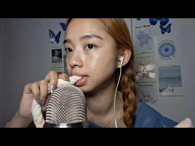 ASMR marshmallow eating sounds (delicate)
