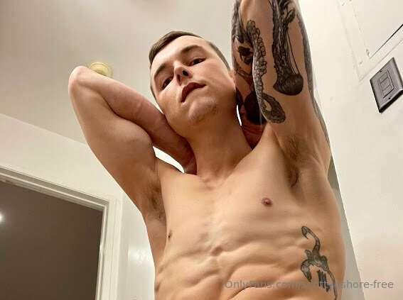 Hoss Kado is the man 🤟🏼

💦 Masturbation
🗣 Verbal
🍆 Dildo/Toy..