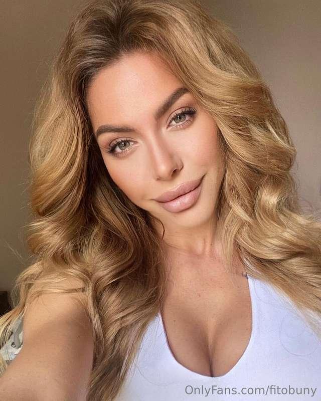 Let's talk about the ultimate debate: Natural beauty without..