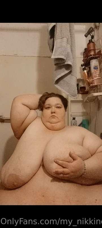 Pre shower pics 😘