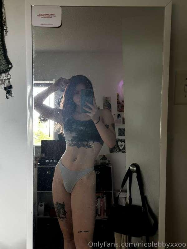 nicolebbyxxoo image #0