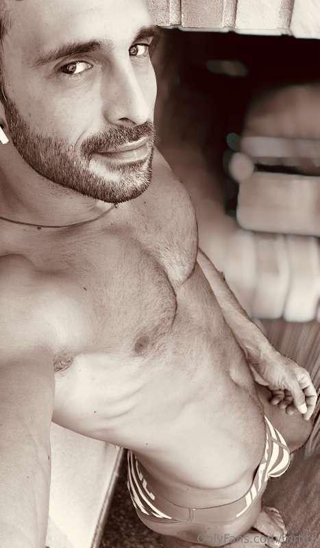 good morning 🫶🏻🔥🤤 Let's move these networks a little!!! It's..