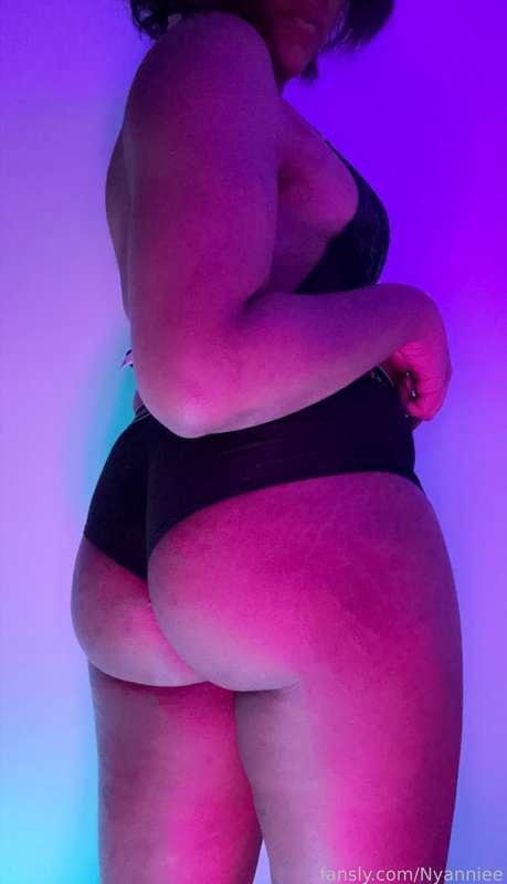 nyanniee image #1