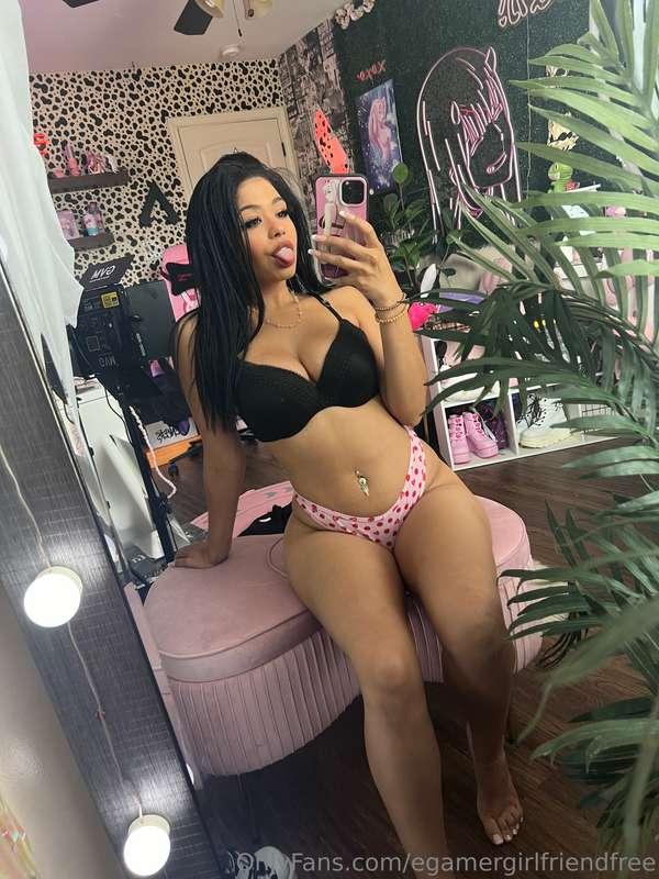 Ass Or Tits?