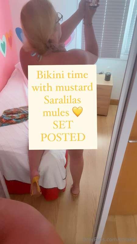 Bikini time with mustard Saralilas mules 💛