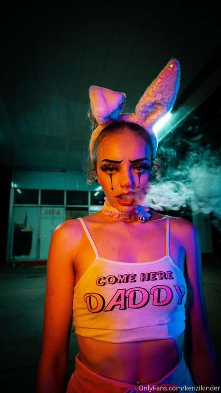 Come here daddy 🥺💖🐰