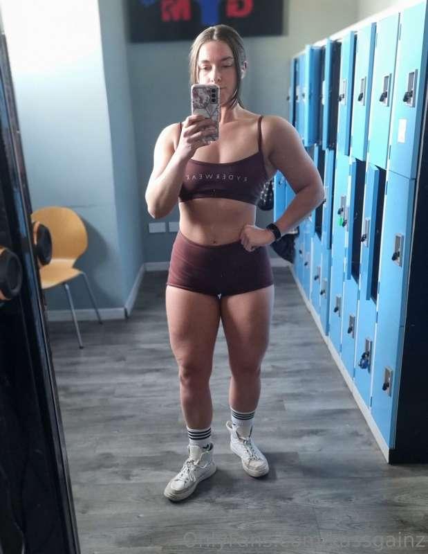 Before and after from this morning's glute-focused lower ses..