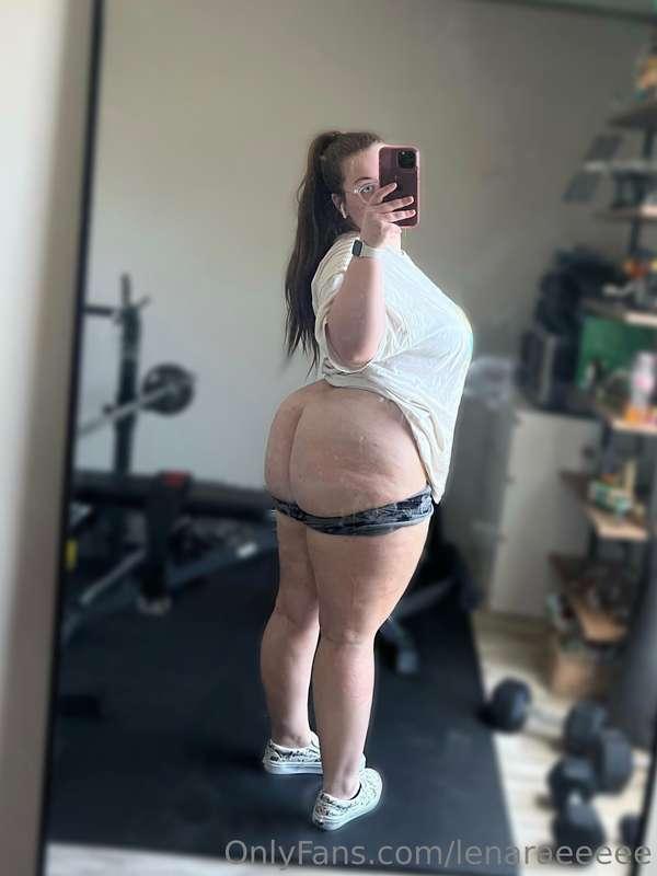 lenaraeeeee image #0