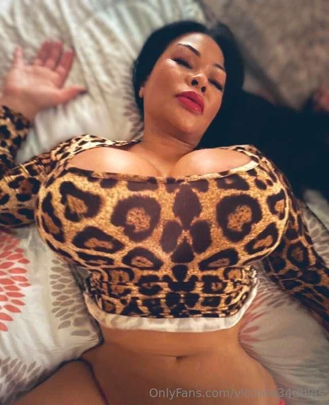 I am sooo horny and made to breed ….. would you cum in me or..