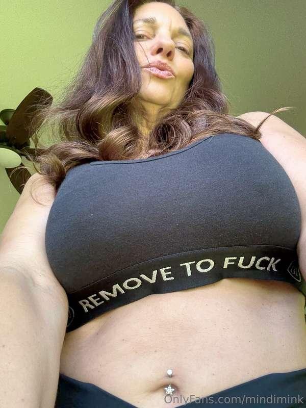 What did it say? 🤭🥵And if you want to see more of me, actual..