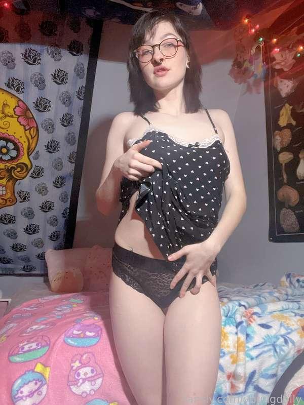 youngdolly image #7