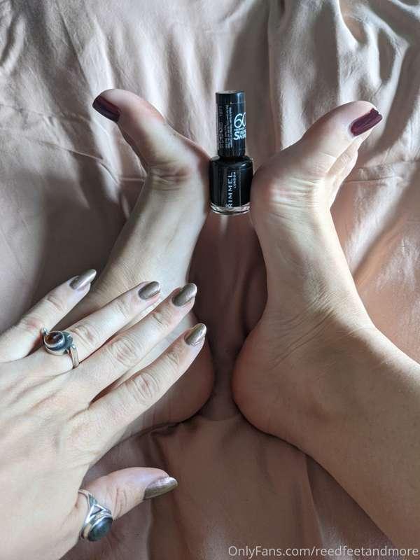 Looks like black is winning in the poll so I added some new ..