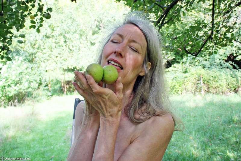 No matter how I try to make the apples from the tree palatab..