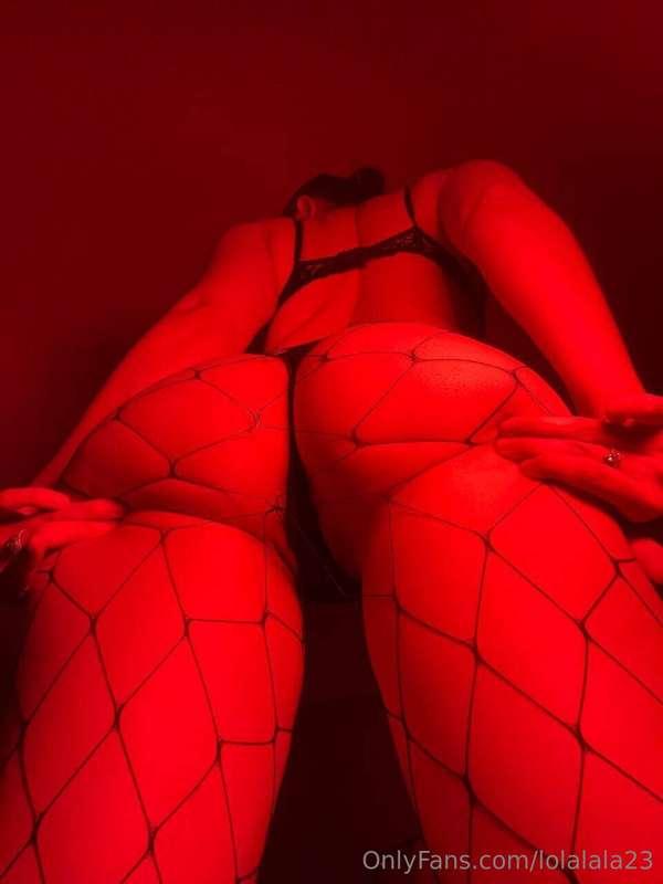 POV: You just stepped into my red room…Now tell me, are you ..