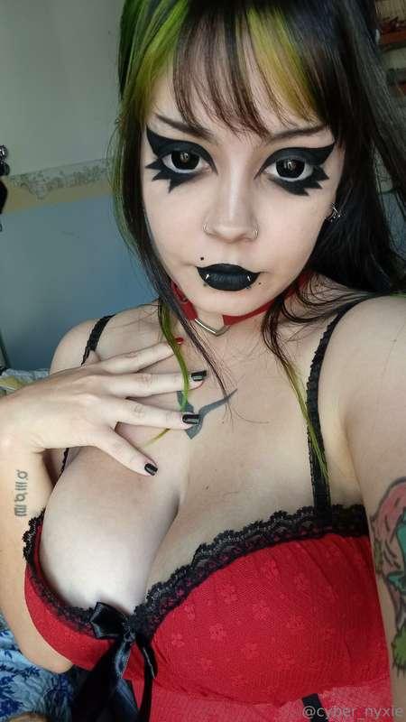 cyber_nyxie image #4