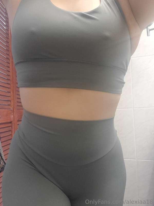 😋