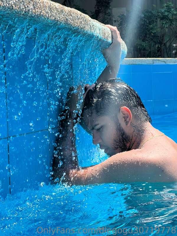 💦