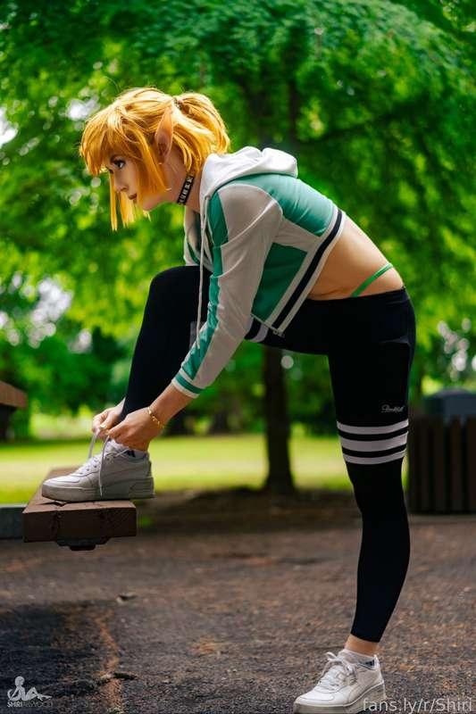POV: you running into my DMs 👟