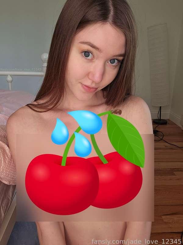 Would you cum on my chest? 😜💦 Unlock this set to see what it would look like if you did! I've included 4 topless photos + 1 of me video playing with your cum between my boobs 😍

Details: Fully topless (nipples are visible), fake cum on my chest, 4 photos, 1 video (just over 30 seconds)

#cum #topless #nipples #naturaltits #busty #bigboobs #boobs #titties #tits #sexy #cumontits #cumshot #hugeboobs #boobies #mommy #milf #hotmom #fansly #fyp 