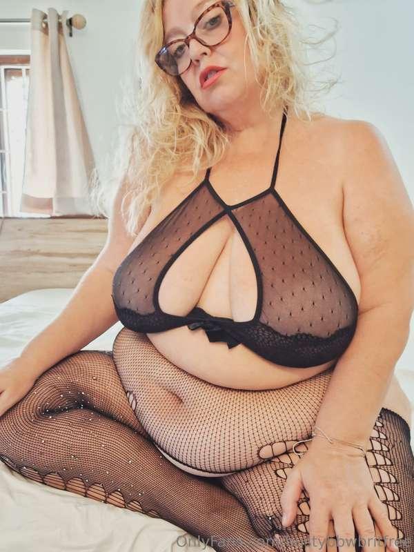 Let's chat and have some fun today x