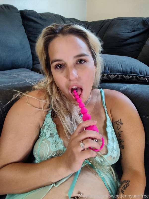 Mmmmm tasty 😋💦