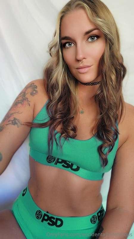 😘🌙https://onlyfans.com/imeagan91