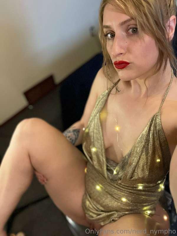 nerd_nympho image #2