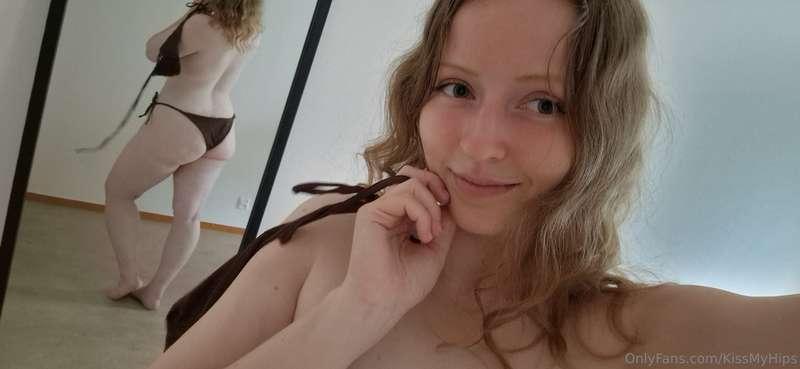 Selfie time - "forgot" about the mirror behind me.. 😉
