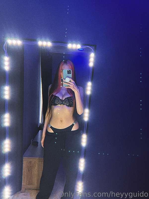 Swipe to undress me