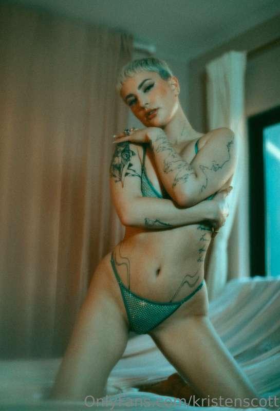 Happy 30th Birthday to me!! Spoil me with a spa day <3