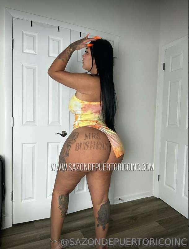 I'm too hot for clothes. Don't you think? DM me for nudes.