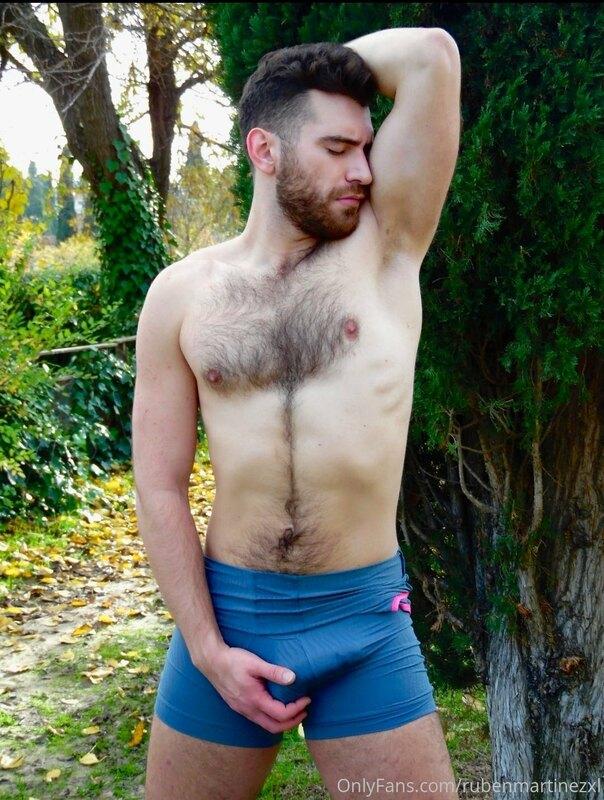 My armpit smells great, I feel the sweat after to training ?..