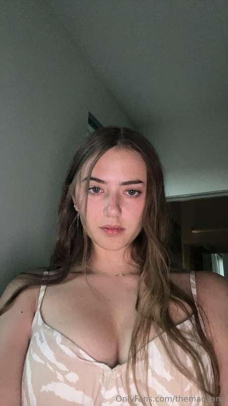 Just feeling cute😌