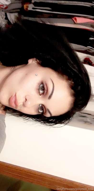 joslynnn_rose image #3