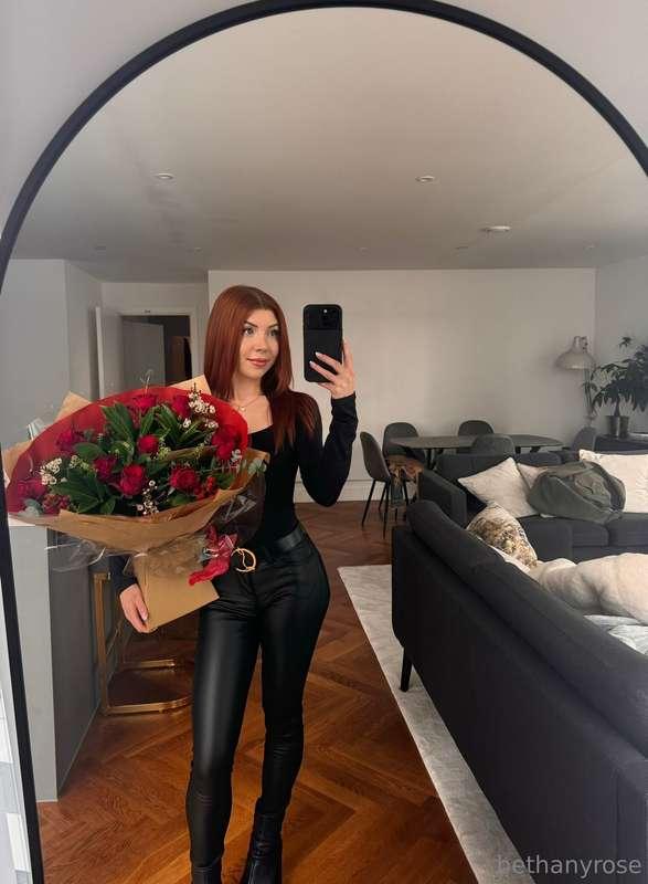 Happy Valentine's lovelies 💞 I hope you all have a great day..