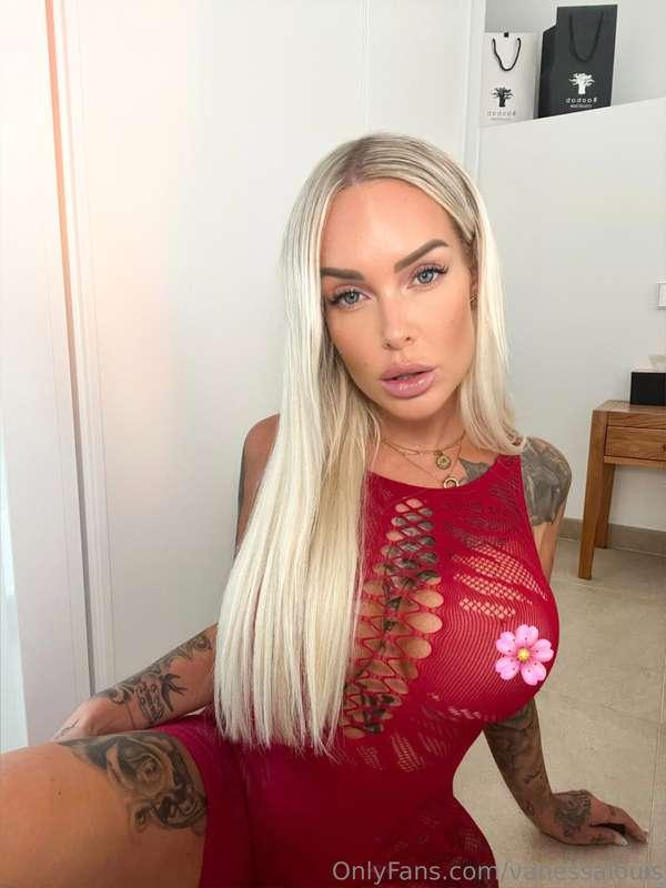 50% OFF my VIP page right now!!! Follow the link... 😈💖Gerade..