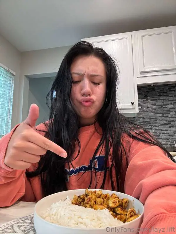 Am I late for breakfast? Don't worry, I've got something hot..
