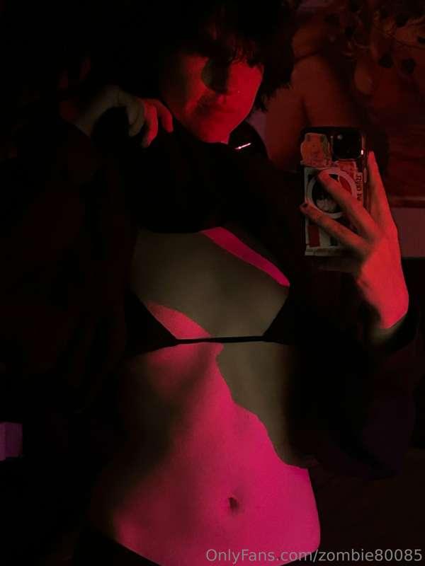Happy Friday the 13 wanna do something bad 😈