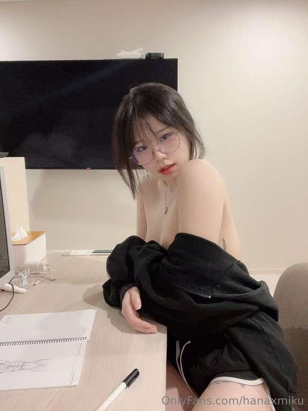 hanaxmiku image #0