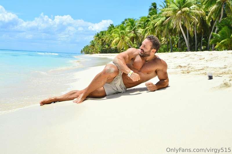 🎥💦hav good night guy mor pics drop caribean style 📷📷🍍🍍💦💦🔥