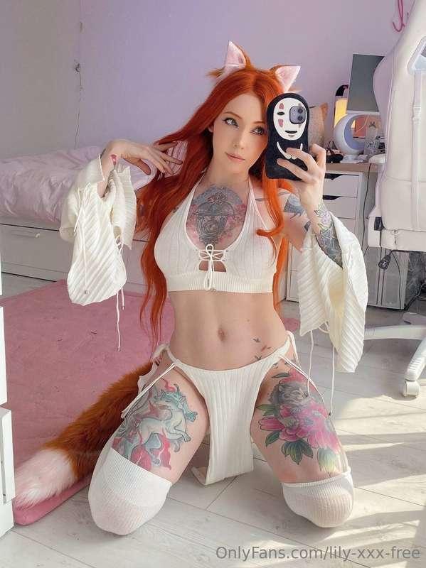 Your digital girl! 