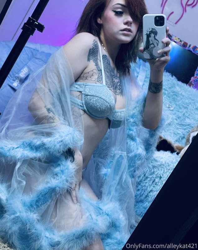 Blue today 🦋💙🥶