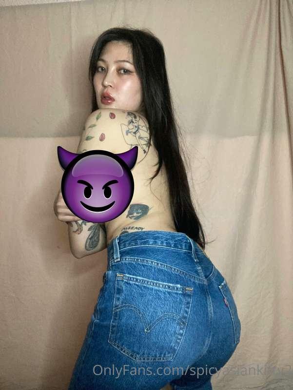 Full picture set uploaded to my Vip Page @spicyasiankitty

B..