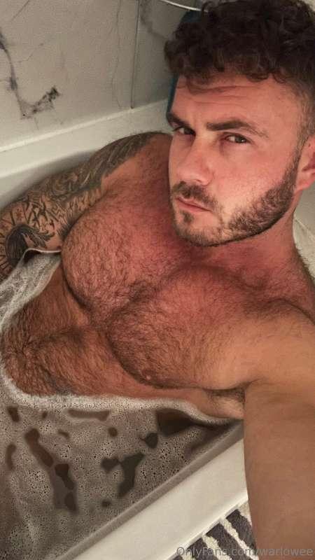 I have a new video of me in the tub.. I know you want to see..