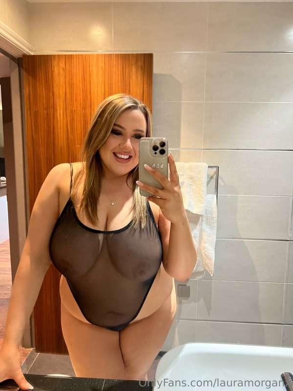 Wanna see me strip for you? 😈