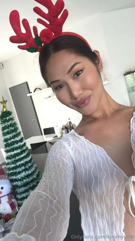 Pre-Chrismas content for YT channel🎄🛍️🎉Let’s see what I’m go..