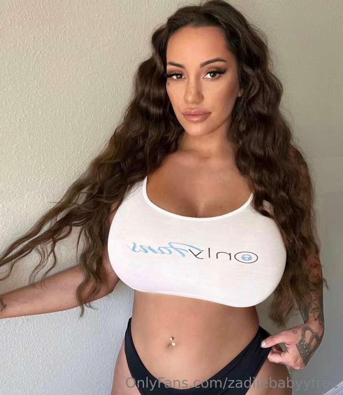 Wayyyy discounted video pricing, dick rates and new posts! 
..